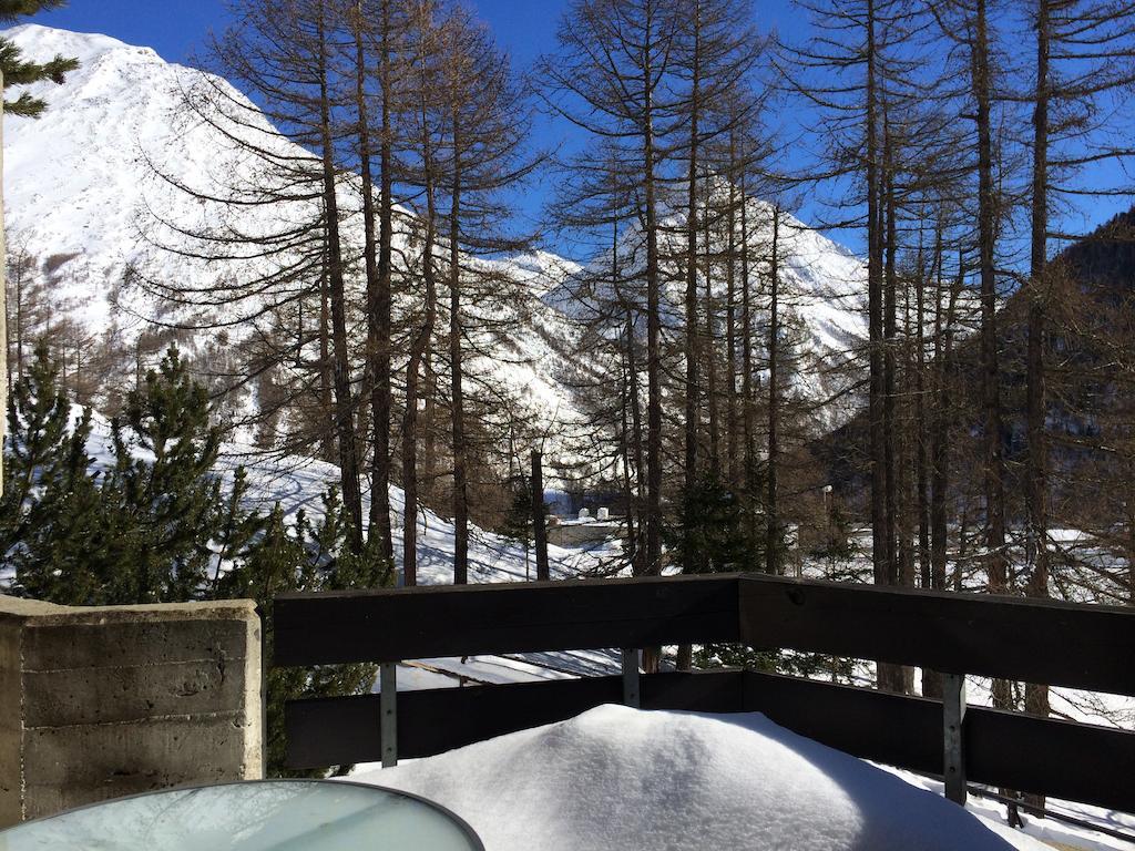 Hotel La Collina Saas-Fee Zimmer foto